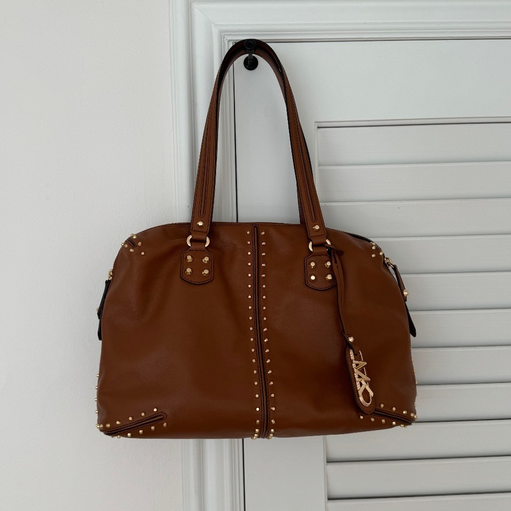 MICHAEL Michael Kors Astor Medium Studded Leather Shoulder Tote